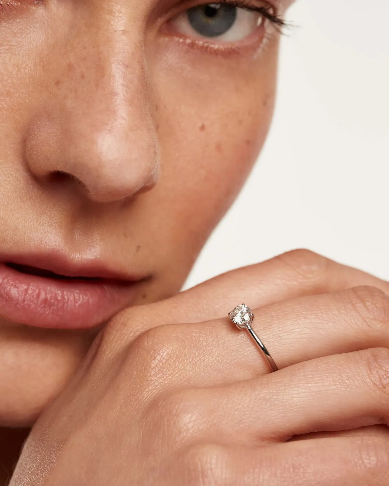 Joyas Con Diamantes|Joyas De Oro Blanco 18K-PDPAOLA Anillo de Diamantes Y Oro Blanco Solitaire Supreme