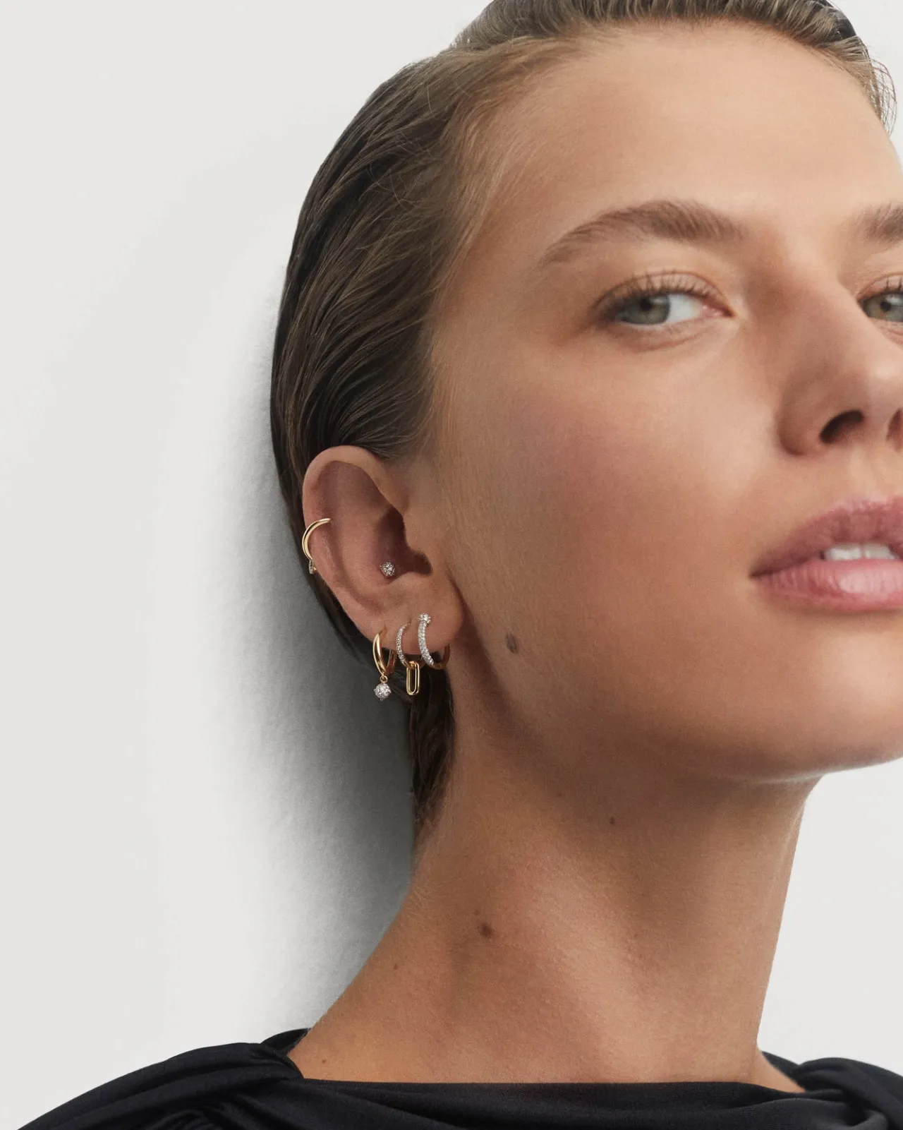 Piercings Con Diamantes|Piercings De Alta Joyería-PDPAOLA Aros de diamantes y oro Dona