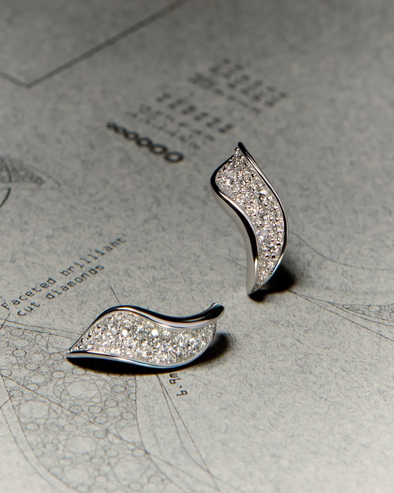 Joyas Con Diamantes|Joyas De Oro Blanco 18K-PDPAOLA Pendientes de diamantes y oro blanco Violet